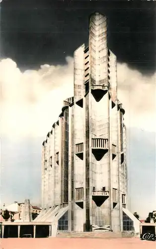 AK / Ansichtskarte Royan_Charente Maritime Eglise Notre Dame Royan Charente Maritime