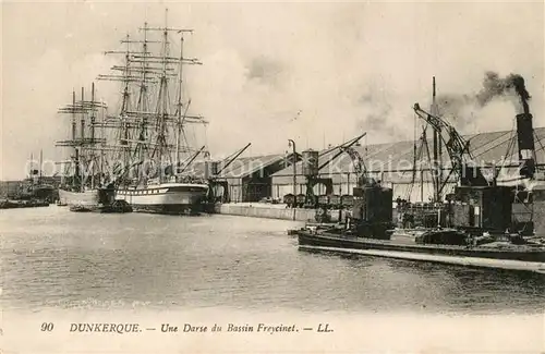 AK / Ansichtskarte Dunkerque Une Darse du Bassin Freycinet Dunkerque