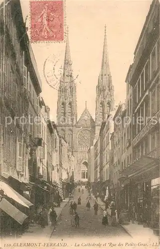 AK / Ansichtskarte Clermont_Ferrand_Puy_de_Dome La Cathedrale et Rue des Petits Gras Clermont_Ferrand