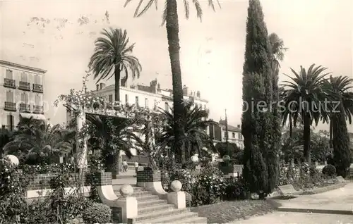 AK / Ansichtskarte Hyeres_les_Palmiers Jardin du Lycee Hyeres_les_Palmiers