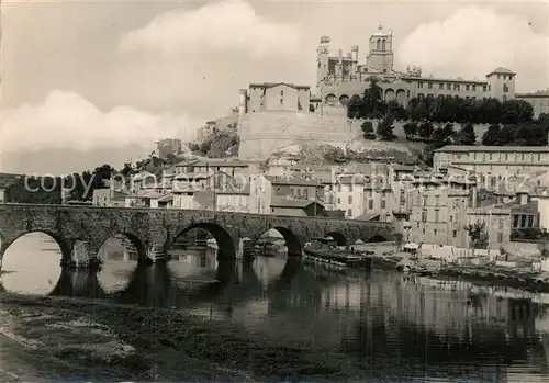 AK / Ansichtskarte Beziers Le Pont Vieux et lEglise St Nazaire Beziers