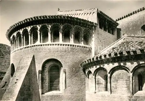 AK / Ansichtskarte Saint Guilhem le Desert Detail fenetre de l Eglise Saint Guilhem le Desert