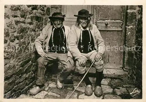 AK / Ansichtskarte Le_Faouet_Morbihan Deux bons vieux du Faouet Le_Faouet_Morbihan