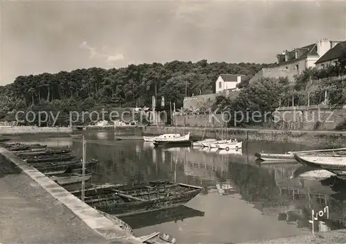 AK / Ansichtskarte Auray Chalands pour le ramassage des huitres dans le Port au Bono Auray