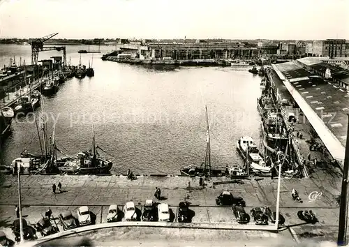 AK / Ansichtskarte Lorient_Morbihan_Bretagne Le Port de Peche Lorient_Morbihan_Bretagne