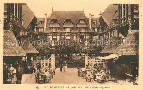 AK / Ansichtskarte Deauville Plage Fleurie Normandy Hotel Deauville