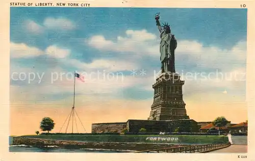 AK / Ansichtskarte New_York_City Statue of Liberty Illustration New_York_City