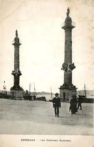 AK / Ansichtskarte Bordeaux Les Colonnes Rostrales Bordeaux