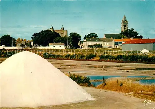 AK / Ansichtskarte Ile_de_Noirmoutier Marais salants le Chateau et lEglise de Noirmoutier Ile_de_Noirmoutier