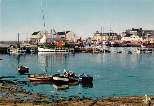 AK / Ansichtskarte Le_Guilvinec Bateaux de peche dans le port Le_Guilvinec