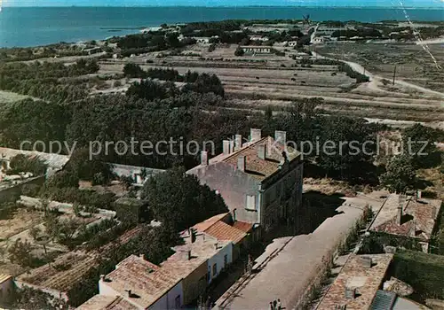 AK / Ansichtskarte Ile d_Aix Le Musee Napoleon Vue aerienne Ile d_Aix