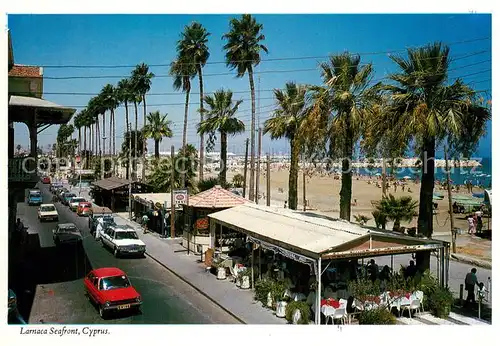 AK / Ansichtskarte Larnaca Seafront Uferstrasse Palmen Strand Larnaca