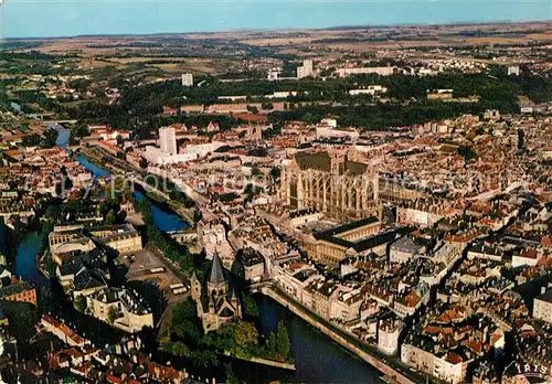 AK / Ansichtskarte Metz_Moselle La Moselle et la Cathedrale vue aerienne Metz_Moselle