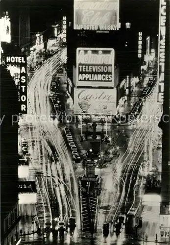 AK / Ansichtskarte New_York_City Broadway and Times Square by night New_York_City