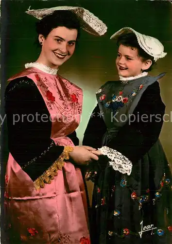 AK / Ansichtskarte Lorient_Morbihan_Bretagne Costume Hennebont Lorient_Morbihan_Bretagne