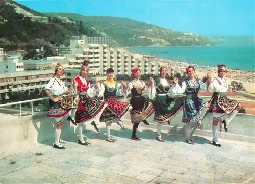 AK / Ansichtskarte Albena Frauen in Tracht Volkstanz Albena