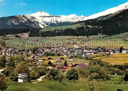 AK / Ansichtskarte Flims_Dorf mit Piz Grisch und Tschingelhoerner Flims_Dorf