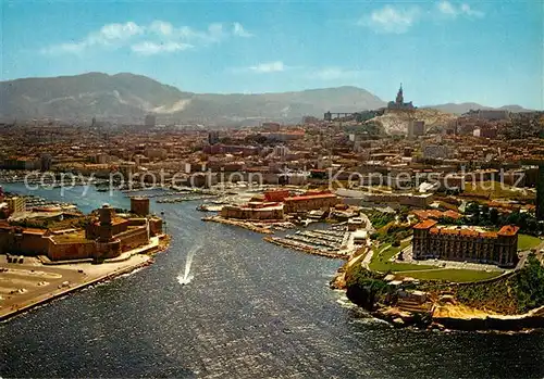 AK / Ansichtskarte Marseille_Bouches du Rhone Fliegeraufnahme vieux port palais et jardin du Phare Marseille