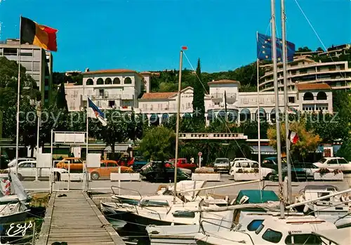 AK / Ansichtskarte Le_Lavandou Auberge de la Calanque Port Le_Lavandou