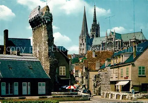 AK / Ansichtskarte Chartres_Eure_et_Loir La Porte Guillaume et Cathedrale Chartres_Eure_et_Loir