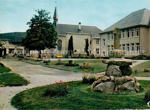 AK / Ansichtskarte Magnac Laval Hopital Rural le Calvaire Magnac Laval