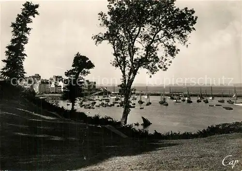 AK / Ansichtskarte Douarnenez Le port vue prise des Plomarc h Douarnenez