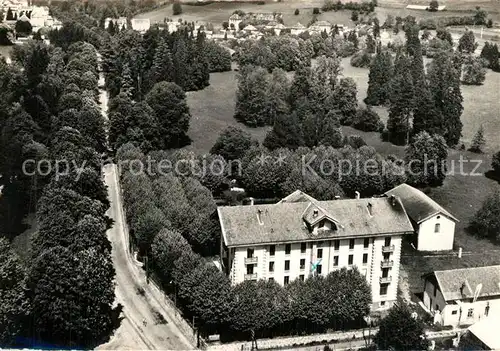 AK / Ansichtskarte Uriage les Bains_Isere Les Alberges vue aerienne Uriage les Bains_Isere