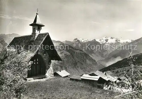 AK / Ansichtskarte Courchevel Chapelle du Cure d Ars et Massif de Bellecote Alpes Francaises Courchevel
