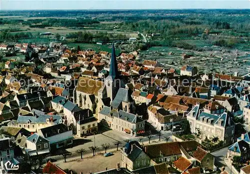 AK / Ansichtskarte Chabris Eglise Saint Phalier et le centre vue aerienne Chabris