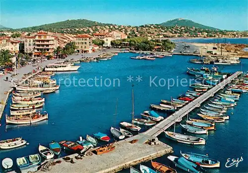 AK / Ansichtskarte Sanary sur Mer Le port et au loin Les Lones vue aerienne Sanary sur Mer