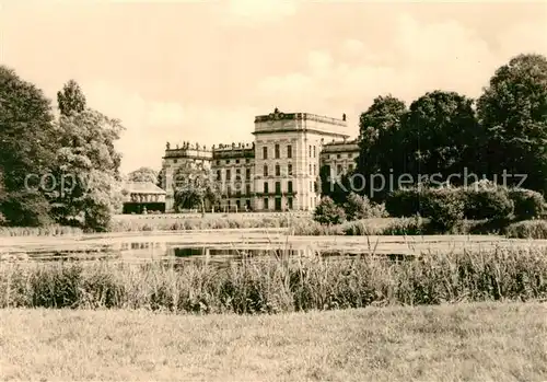 AK / Ansichtskarte Ludwigslust Schloss jetzt Rat des Kreises Teich Ludwigslust