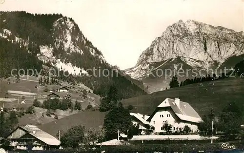 AK / Ansichtskarte La_Chapelle d_Abondance Le Chateau et Mont des Cornettes La_Chapelle d_Abondance