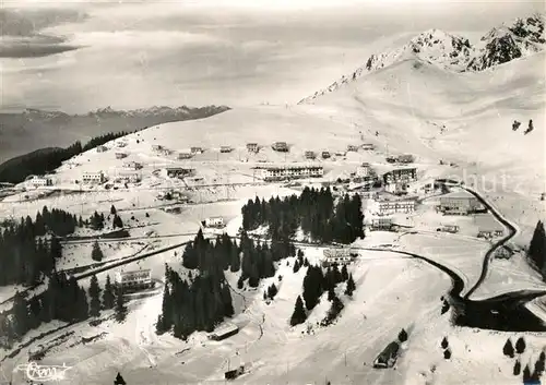 AK / Ansichtskarte Chamrousse Vue generale aerienne de la Station Chamrousse