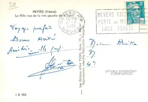 AK / Ansichtskarte Nevers_Nievre La Ville vue de la rive gauche de la Loire Nevers Nievre