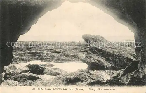 AK / Ansichtskarte Saint Gilles Croix de Vie_Vendee Une grotte a maree basse Saint Gilles Croix de Vie
