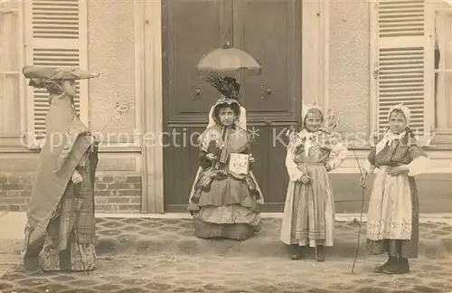 AK / Ansichtskarte Troyes_Aube Costumes Troyes Aube