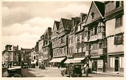 AK / Ansichtskarte Lannion Vieille maison de la Place du Centre Lannion