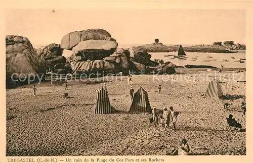 AK / Ansichtskarte Tregastel Un coin de la Plage du Coz Pors et ses Rochers Tregastel