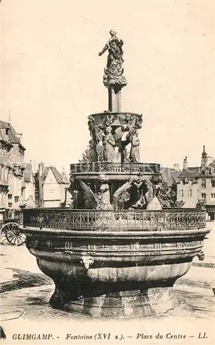 AK / Ansichtskarte Guingamp Fontaine Place du Centre Guingamp