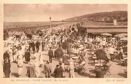 AK / Ansichtskarte Deauville Plage Fleurie Bar du soleil Deauville