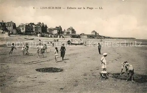 AK / Ansichtskarte Lion sur Mer Enfants sur la Plage Lion sur Mer