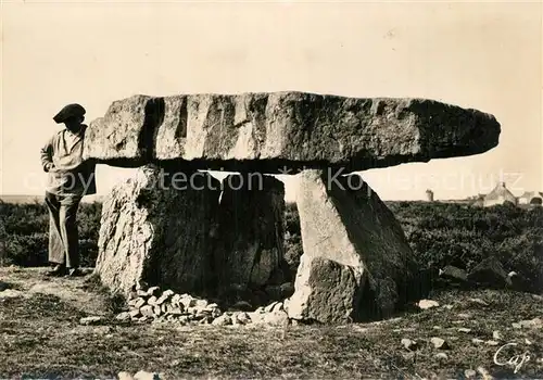 AK / Ansichtskarte H?nengrab Morgat Cap de la Chevre Dolmen de Rostudel H?nengrab