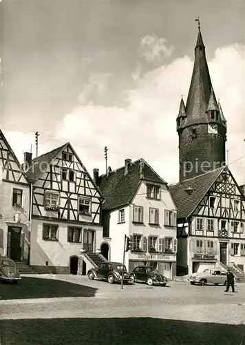 AK / Ansichtskarte Ottweiler Rathausplatz Fachwerkhaeuser Kirchturm Ottweiler