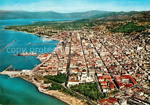 AK / Ansichtskarte Patras Fliegeraufnahme mit Hafen Patras