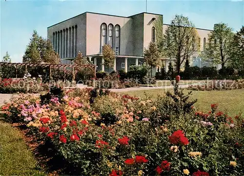 AK / Ansichtskarte Bielefeld Oetkerhalle Parkanlagen Blumenbeete Bielefeld