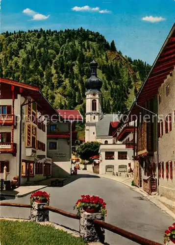 Reit_Winkl Dorfpartie mit Hausberg Reit_Winkl