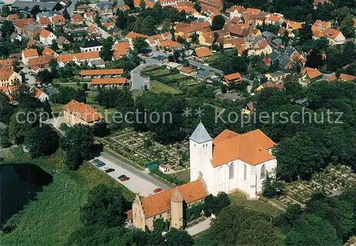 AK / Ansichtskarte Mariager Kirke Fliegeraufnahme Mariager