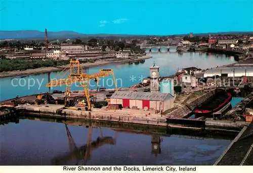AK / Ansichtskarte Limerick_Irland River Shannon Docks  