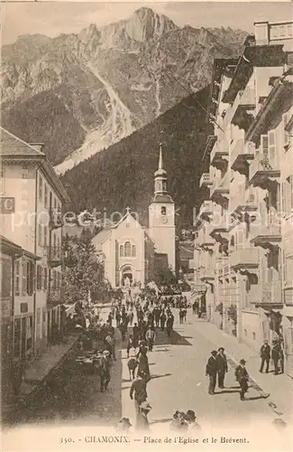 AK / Ansichtskarte Chamonix Place de lEglise et le Brevent Chamonix