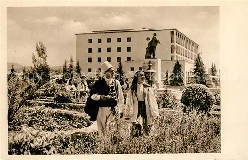 AK / Ansichtskarte Tirana_Albanien Vue des Jardins Tirana Albanien